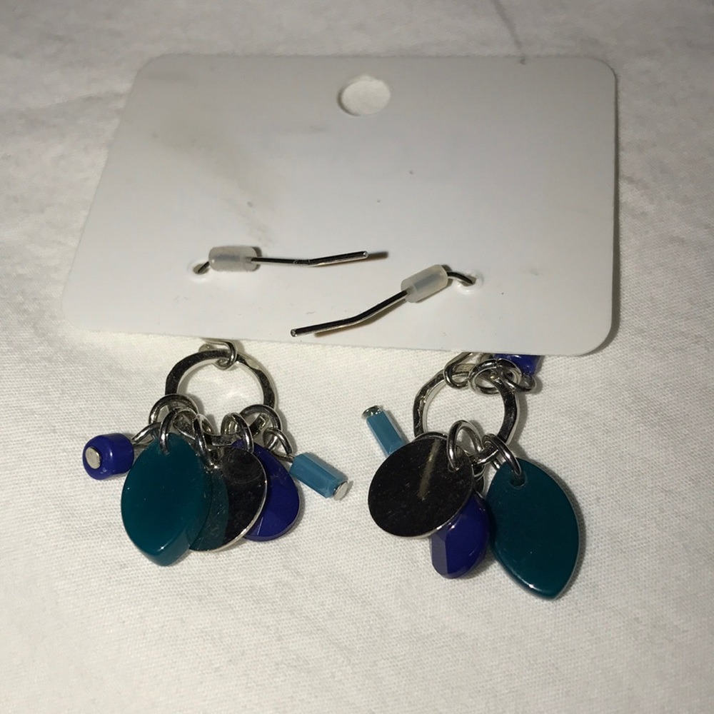 Loft earrings - Picture 2 of 4